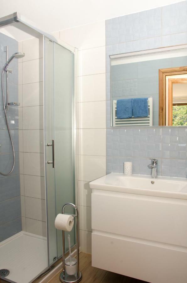 סנג' Guesthouse Ruza מראה חיצוני תמונה