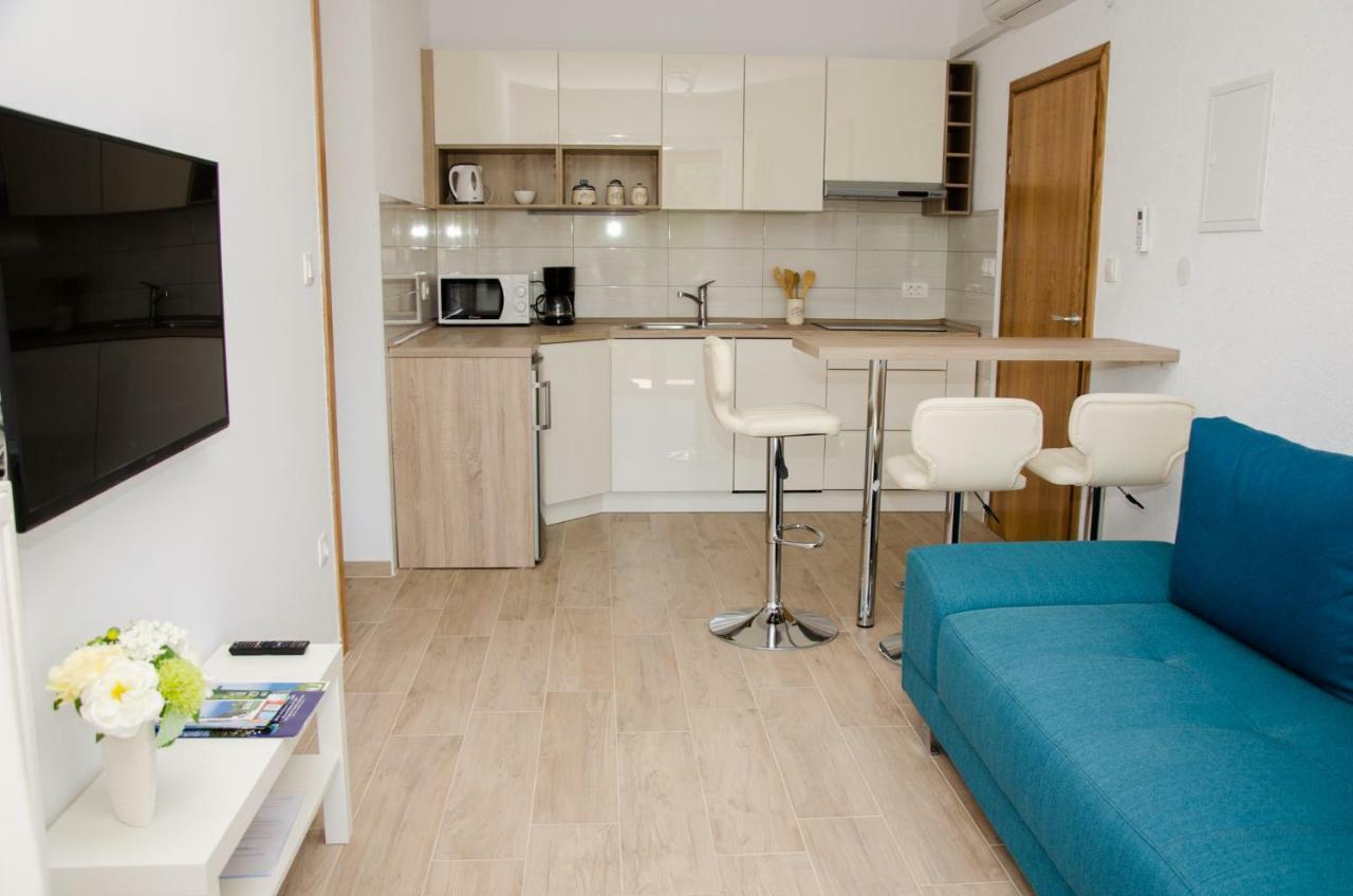 סנג' Guesthouse Ruza מראה חיצוני תמונה