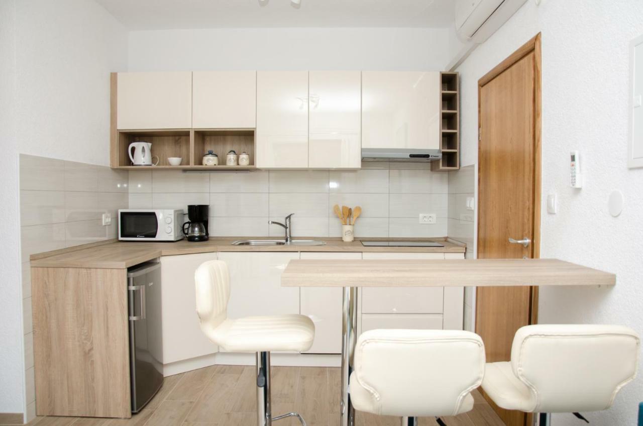 סנג' Guesthouse Ruza מראה חיצוני תמונה